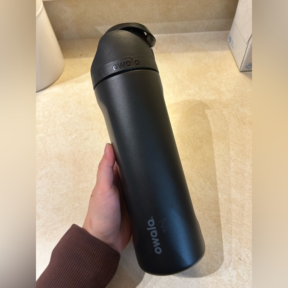 Owala FreeSip 24-oz